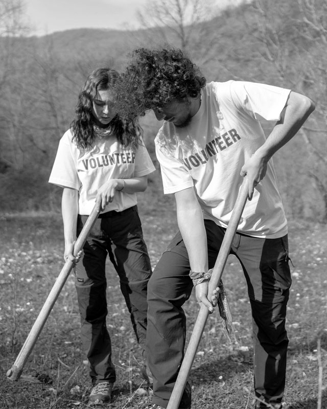 Young Couple Volunteering