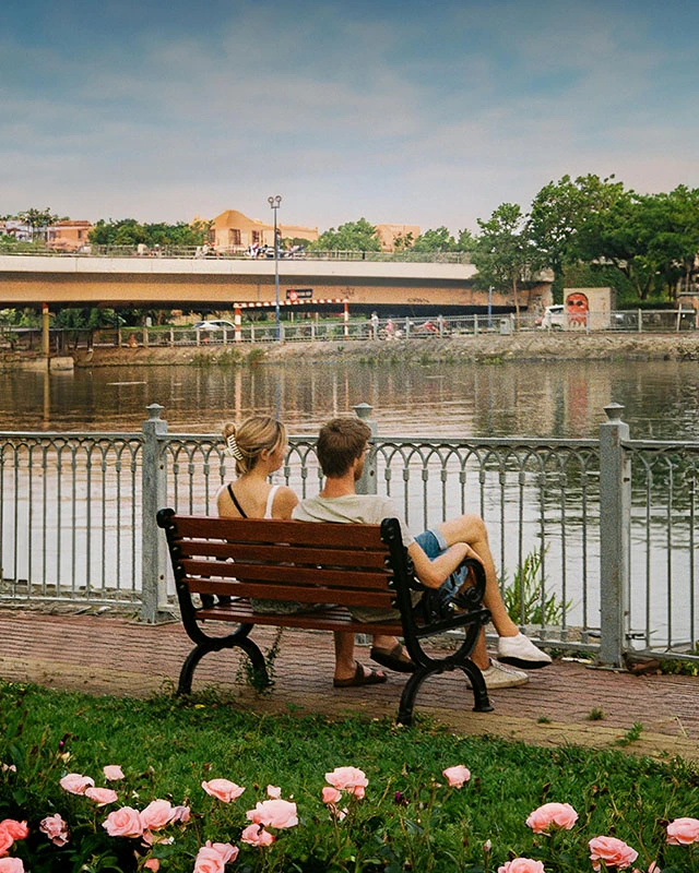 Introverted Couple on First Date