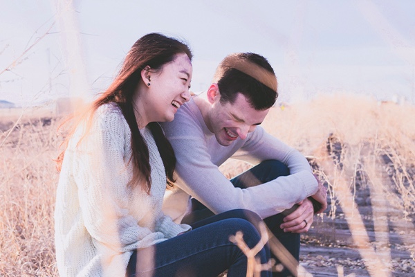 Couple with good chemistry